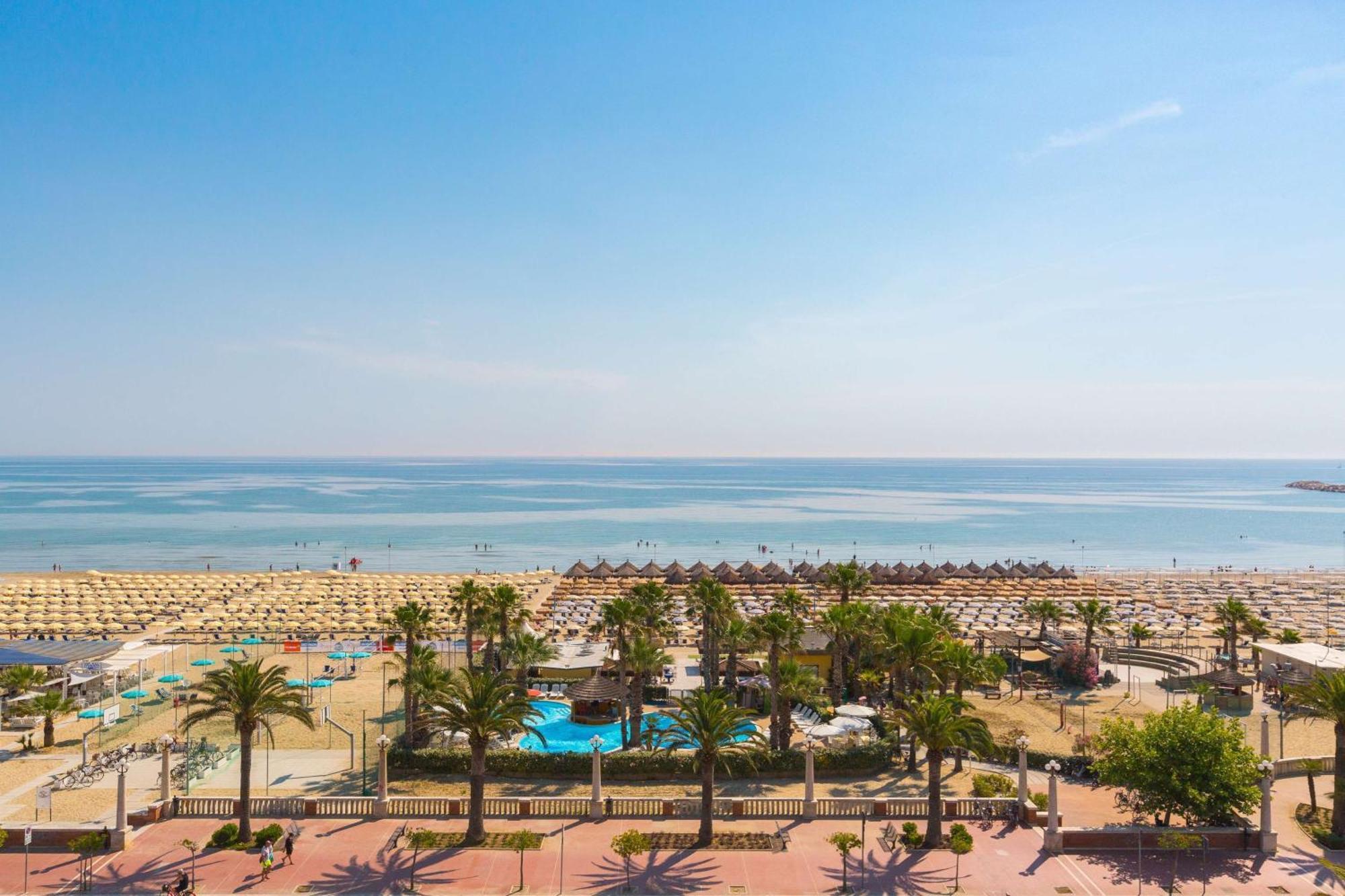 Hotel Europa Beach Village Giulianova Eksteriør billede
