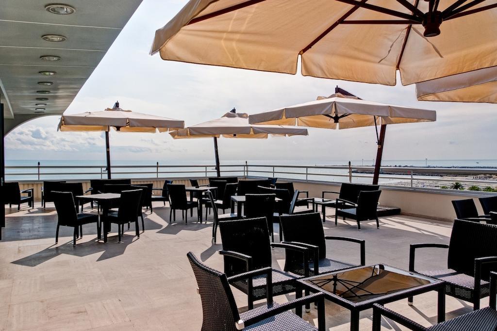 Hotel Europa Beach Village Giulianova Eksteriør billede
