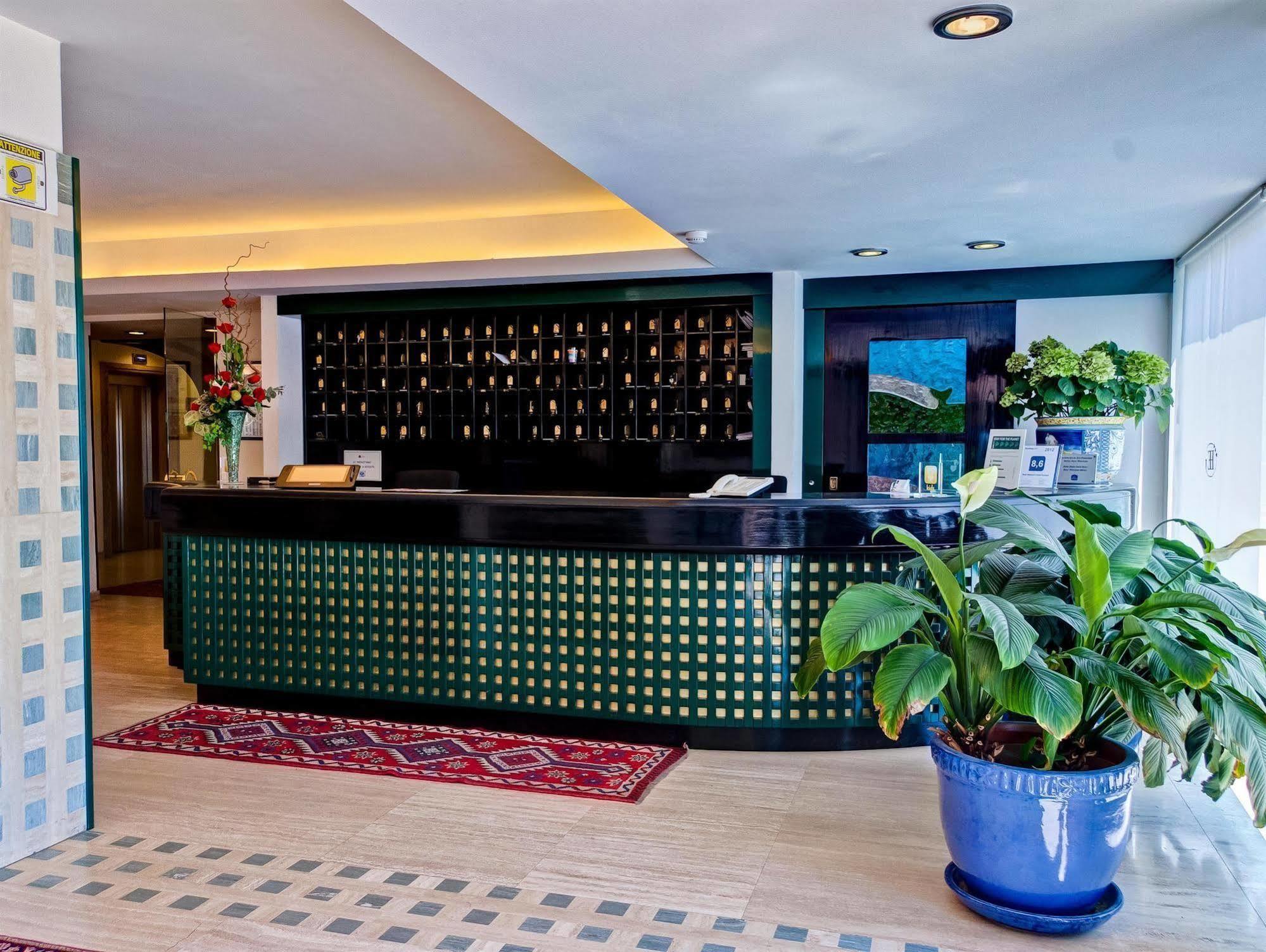 Hotel Europa Beach Village Giulianova Eksteriør billede
