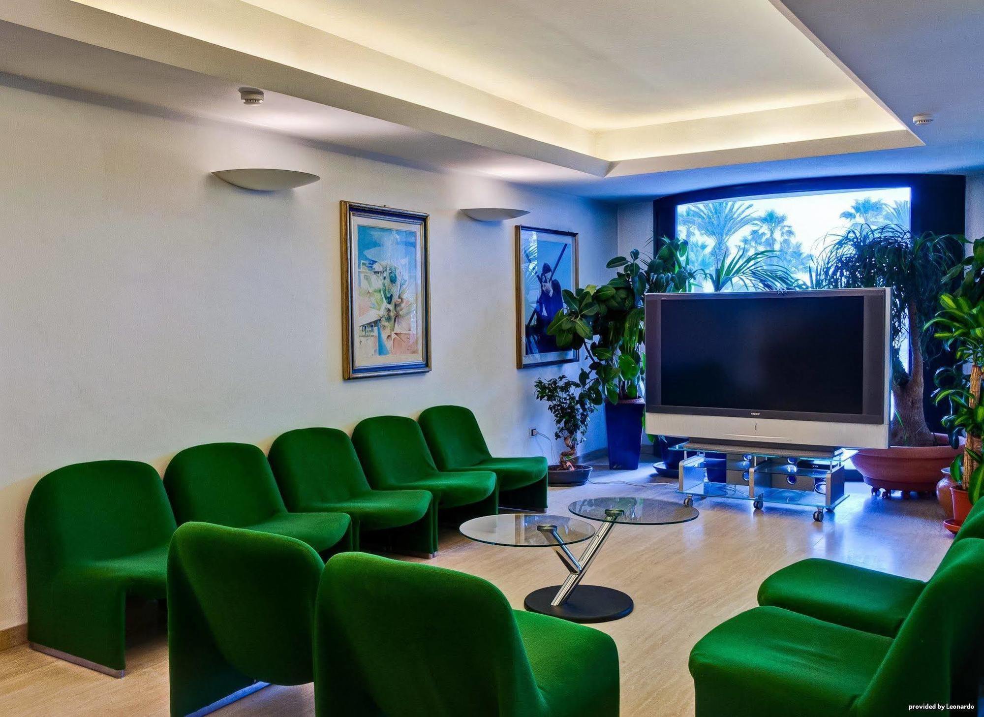 Hotel Europa Beach Village Giulianova Eksteriør billede