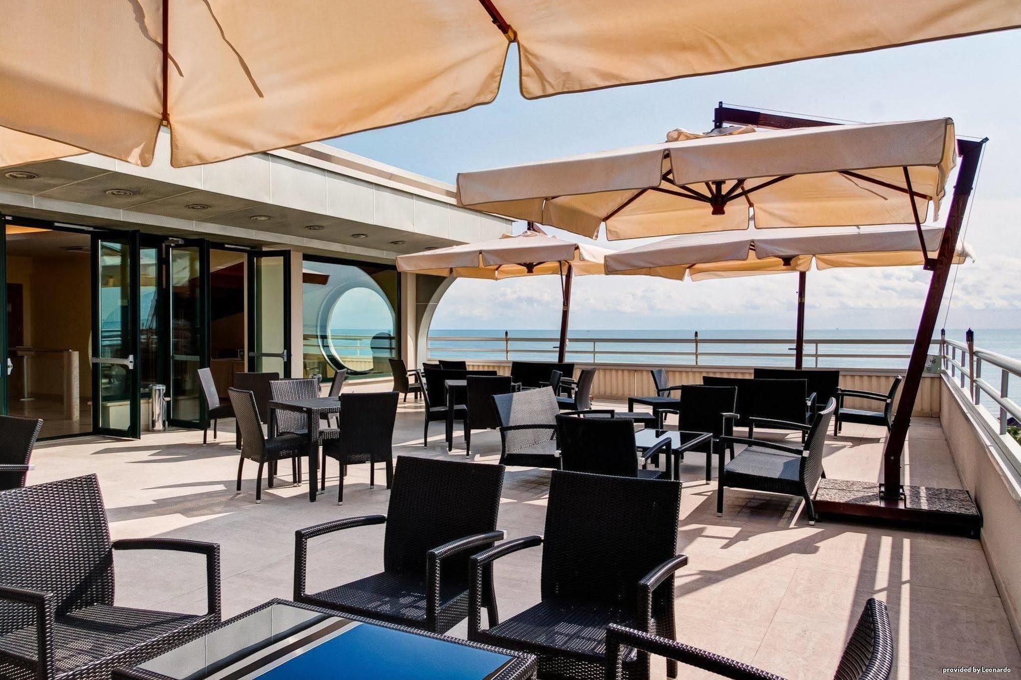 Hotel Europa Beach Village Giulianova Eksteriør billede