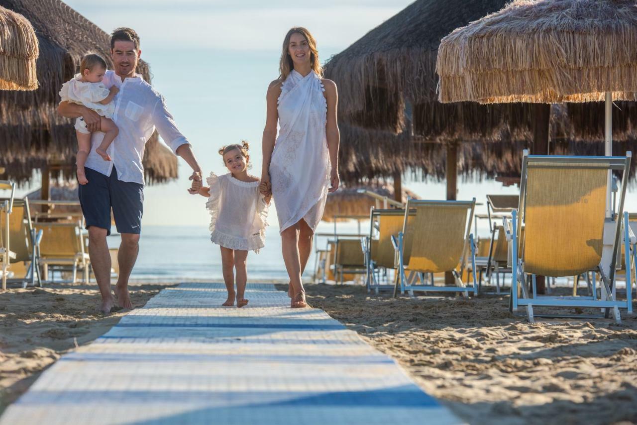 Hotel Europa Beach Village Giulianova Eksteriør billede