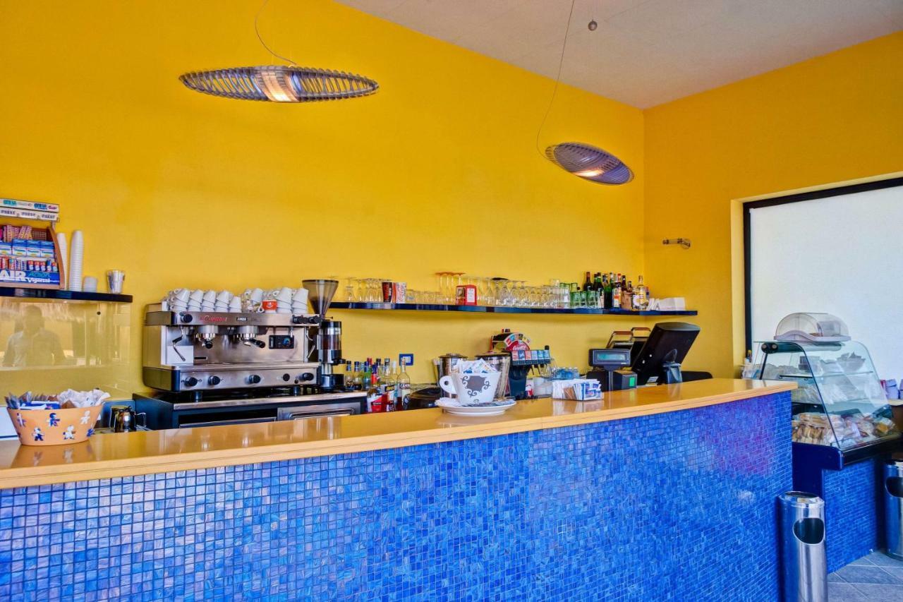 Hotel Europa Beach Village Giulianova Eksteriør billede